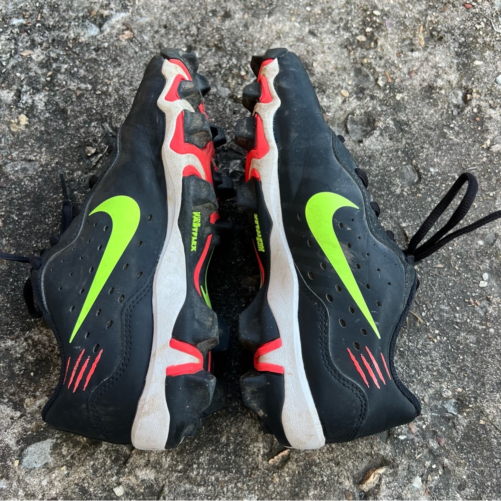 Nike Diamond Baseball Cleats - Picture 7 of 8